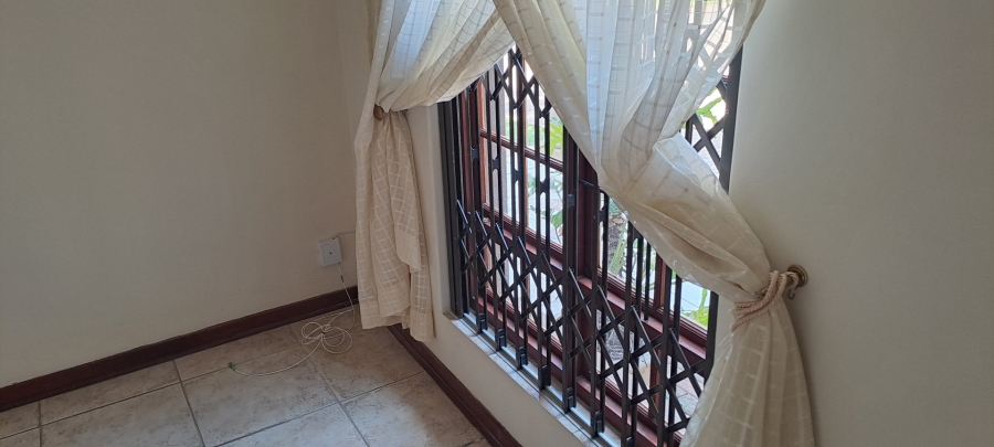  Bedroom Property for Sale in Wilkoppies North West